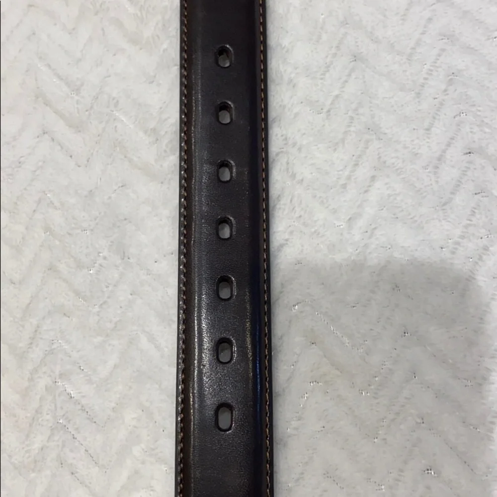 Leather belt very nice